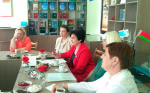Мироненко, О. Л. Виртуальная встреча литераторов прошла в Барановичском районе